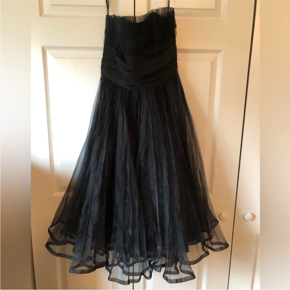Betsey Johnson Evening Strapless Pleated Dress w/Cummerbund Size 8 Like New! - Picture 10 of 11